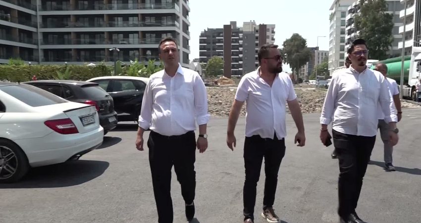 Bornova’ya modern dokunuş… Kazım Dirik ve Erzene’de yol, kaldırım ve peyzaj seferberliği Bornova Belediye Başkanı Ömer Eşki, ilçenin merkezi konumundaki Kazım Dirik