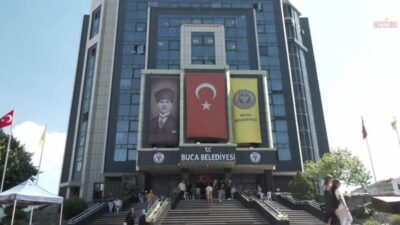 Buca Belediyesi, 30 Ağustos Zafer Bayramı coşkusunu yeşil sahalara taşıyor.