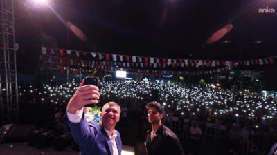 Burdur’da 30 Ağustos coşkusu konserlerle taçlandı Burdur Belediyesi tarafından 30 Ağustos Zafer Bayramı kutlamaları kapsamında düzenlenen