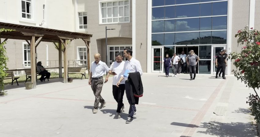 Burdur’da gözaltı sırasında yaşanan ölüm davasında tutuklu polise tahliye kararı Burdur'un Bucak ilçesinde Ali Kurama'nın gözaltında ölümüne ilişkin açılan davada,