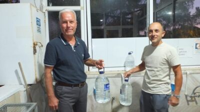 Balıkesir’in Burhaniye ilçesine bağlı Ören Mahallesi’nde yaz sezonunda artan nüfus