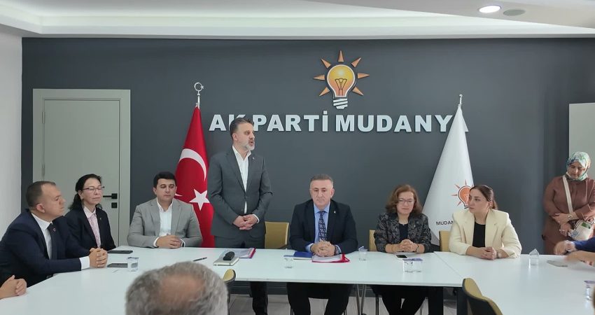 Bursa Büyükşehir Belediyesi Başkan Vekili Şahin Biba, ilçe ziyaretleri kapsamında