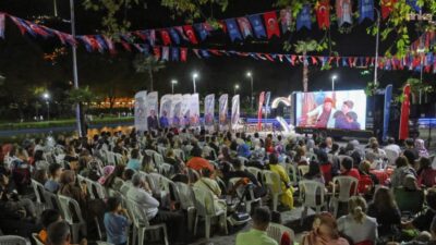 Bursa Büyükşehir Belediyesi tarafından düzenlenen "Kültürpark Yeşilçam Sinema Akşamları", Türk
