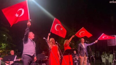 Bursa Büyükşehir Belediyesi, 30 Ağustos Zafer Haftası dolayısıyla hazırladığı etkinliklerle