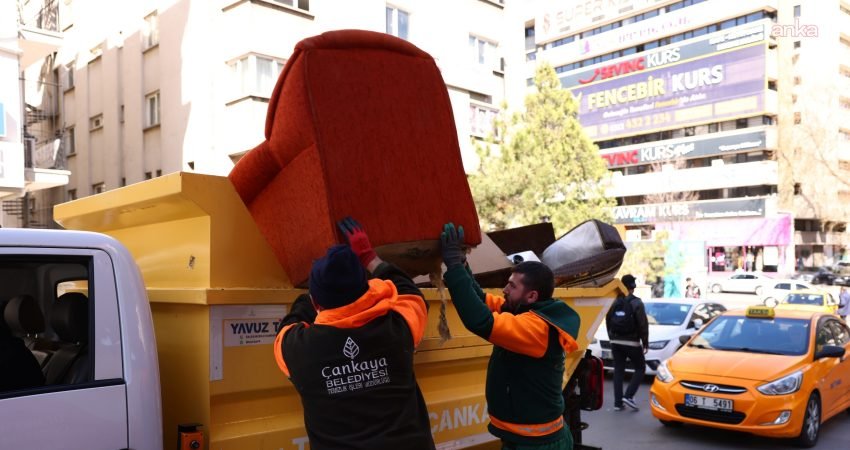 Çankaya Belediyesi, çevre kirliliğinin önlenmesi amacıyla hacimli atıkların yol kenarları,