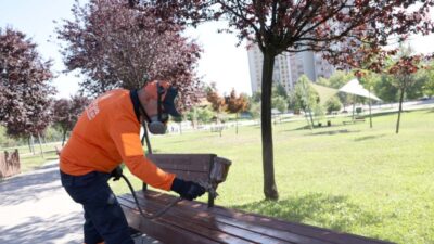 Çankaya Belediyesi, ilçe genelindeki parklarda bakım, onarım ve yenileme çalışması