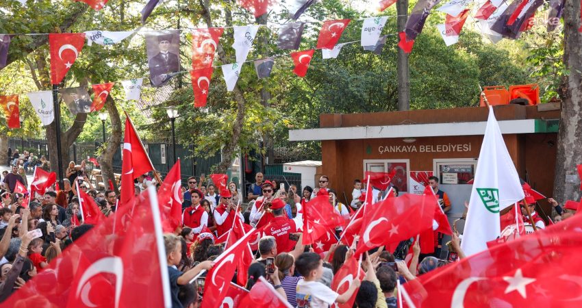 Çankaya Belediyesi, 30 Ağustos Zafer Bayramı’nı Kızılay’dan Kuğulupark’a, Bahçelievler 7.