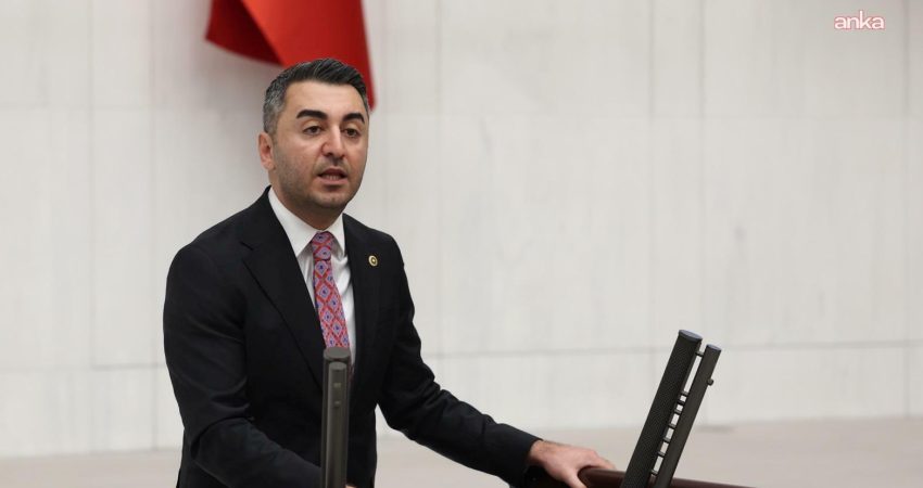 Cem Avşar, Marmara Depremi’nin yıldönümünde Riskli Yapı Tespit Kurumu kurulmasını önerdi CHP Tekirdağ Milletvekili Cem Avşar, 17 Ağustos 1999 Depremi'nin 27'nci