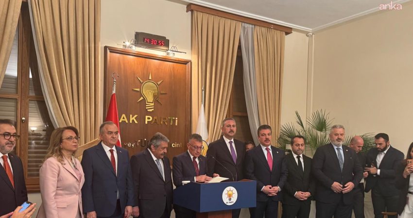 AK Parti Grup Başkanı Abdullah Güler, TBMM Başkanlığı'na sunulan "Milli