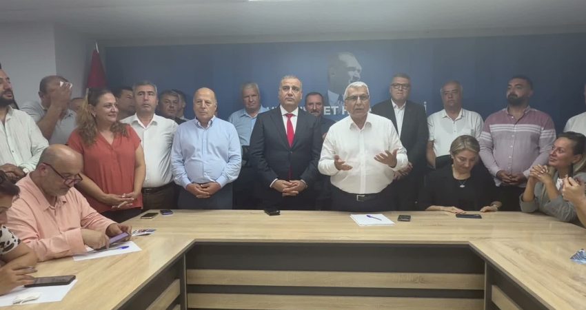 CHP Genel Başkan Yardımcısı Canpolat: “Partimizi yeniden ayağa kaldıracağız” CHP Genel Başkan Yardımcısı Cemal Canpolat, "Eylülde kongre sürecini başlatıyoruz. Muhalefet