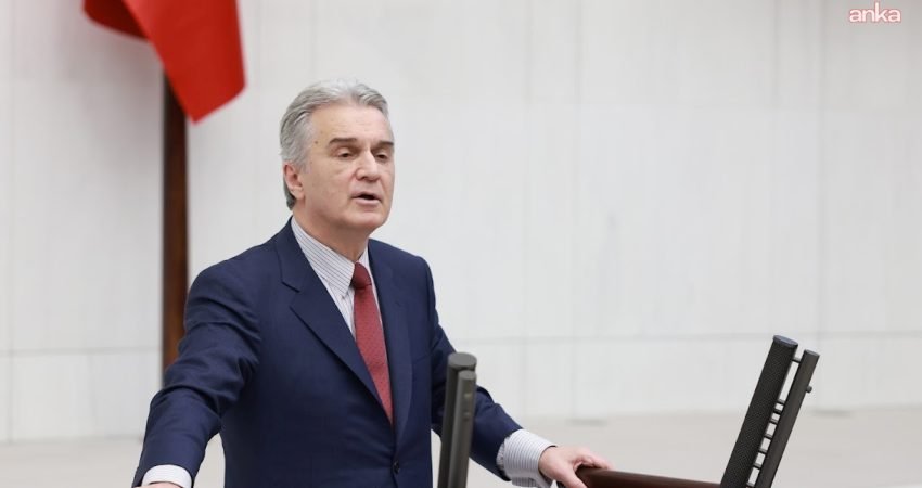  CHP Genel Başkan Yardımcısı Bülent Kuşoğlu, CHP'nin 38'inci Olağan Kurultayı'na