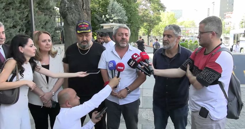 CHP Genel Başkan yardımcıları Semra Dinçer ile Necdet Saraç, er