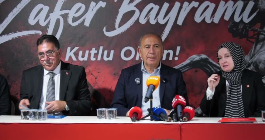CHP İstanbul İl Başkanı Gürsel Tekin, Türkiye'deki derin yoksulluk, uyuşturucu
