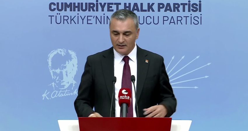 CHP Sözcüsü Müslim Sarı, MYK toplantısı sonrası yaptığı açıklamada, 8
