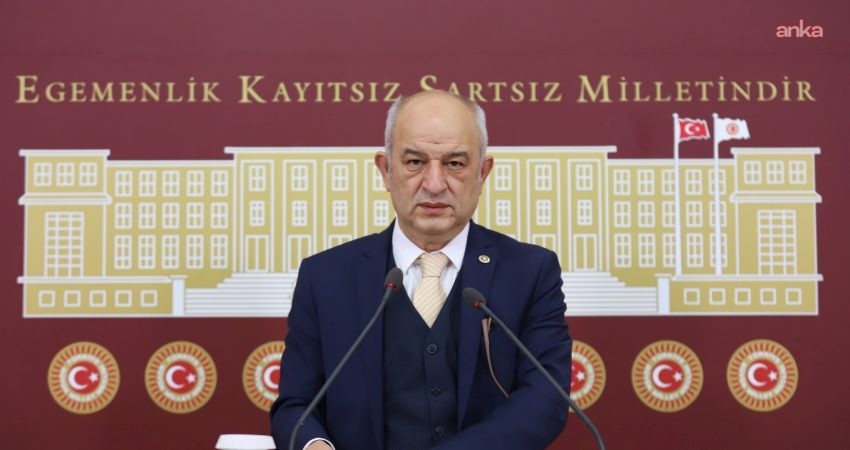 Mustafa Bilici'nin istifasının ardından TBMM'deki milletvekili sayısı 19'a düşen Yeni