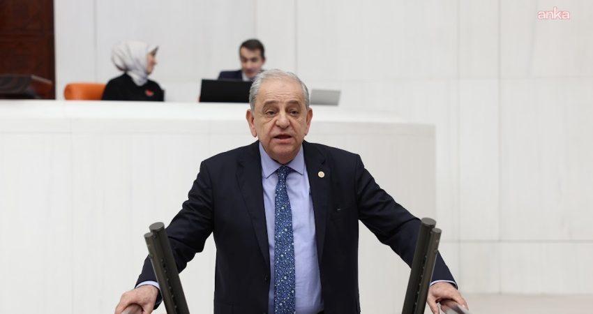 CHP Genel Sekreteri Rıfat Nalbantoğlu, gözaltına alınan Menderes Belediye Başkanı İlkay