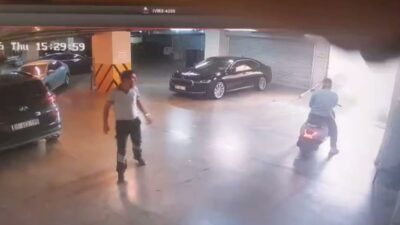 Çiğli Belediye Başkanı Onur Emrah Yıldız’ın makam aracına belediyenin otoparkında