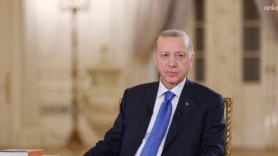 Cumhurbaşkanı Recep Tayyip Erdoğan, "Bugün geriye baktığımızda AK Parti'nin çeyrek