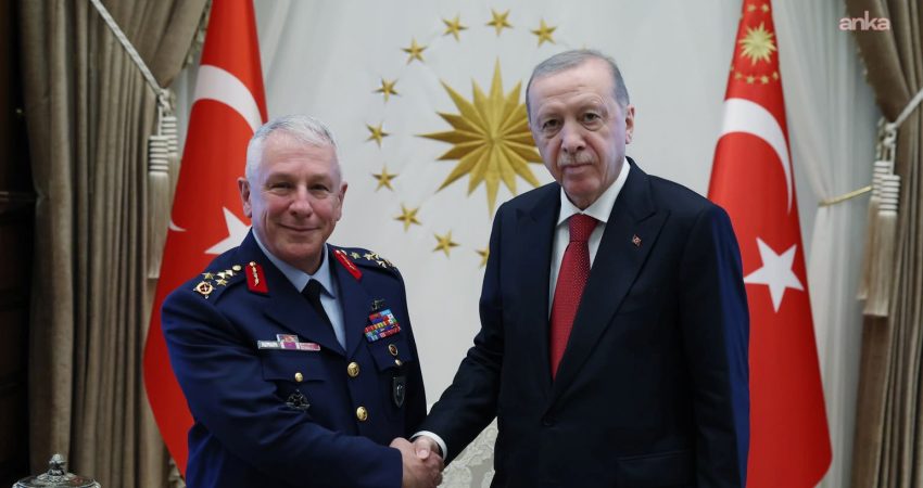 Cumhurbaşkanı Recep Tayyip Erdoğan, emekliye sevk edilen Hava Kuvvetleri Komutanı