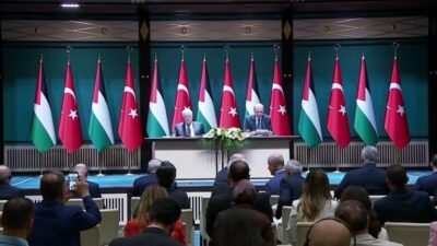 Cumhurbaşkanı Recep Tayyip Erdoğan, "Tüm sindirme ve tehcir teşebbüslerine rağmen