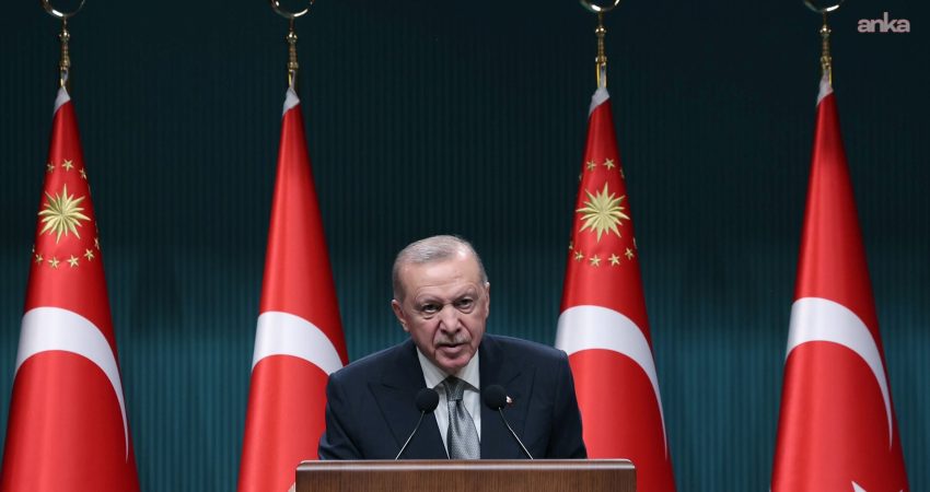 Cumhurbaşkanı Recep Tayyip Erdoğan, Litvanya Başbakanı Mindaugas Sinkevicius ile telefonda