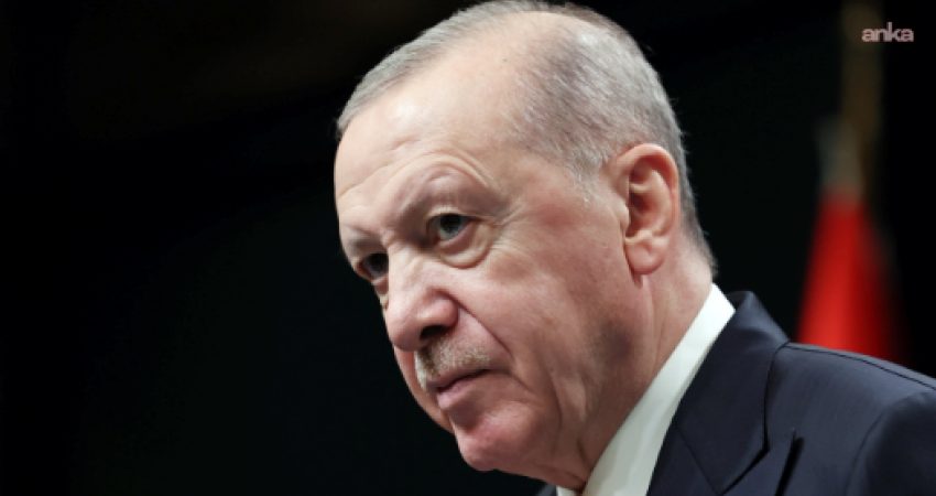 Cumhurbaşkanı Erdoğan, Şanghay İşbirliği Teşkilatı Zirvesi için yarın Bişkek’e gidecek İletişim Başkanı Burhanettin Duran, Cumhurbaşkanı Recep Tayyip Erdoğan’ın Kırgızistan Cumhurbaşkanı