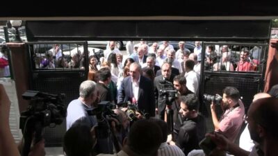 DEM Parti Eş Genel Başkanı Tuncer Bakırhan, önceki gün hayatını