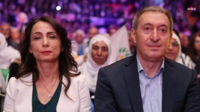 DEM Parti Eş Genel Başkanları Tuncer Bakırhan ve Tülay Hatimoğulları,