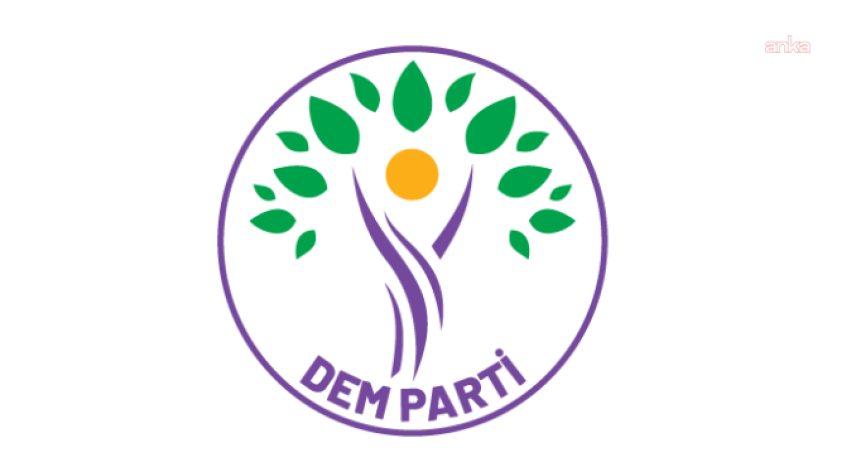 DEM Parti Eş Genel Başkanları Tülay Hatimoğulları ve Tuncer Bakırhan,