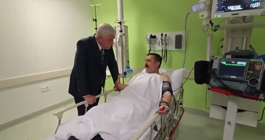 İYİ Parti Genel Başkanı Müsavat Dervişoğlu, er şehit yakınları ve