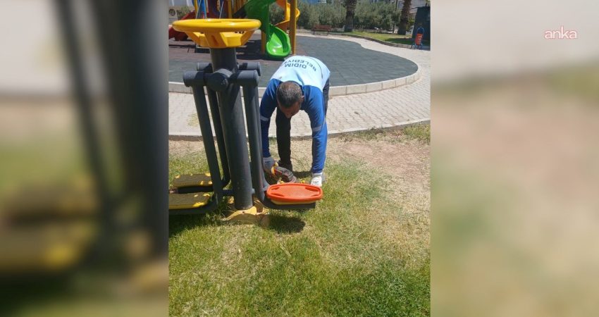 Didim Belediyesi, parklarda bakım ve onarım çalışmalarını sürdürüyor Didim Belediyesi, ilçe genelindeki parklarda bakım ve onarım çalışmalarını sürdürüyor.