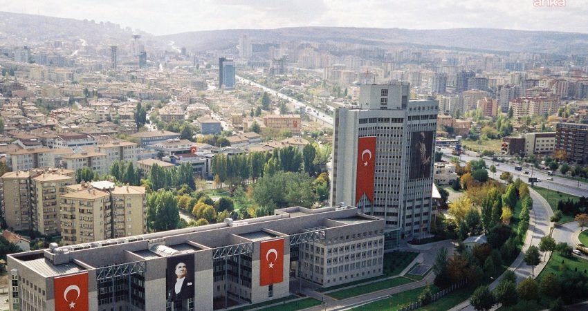 Dışişleri Bakanlığı'ndan yapılan açıklamada, Yaşar ve Nadezhda isimli Türk sahipli
