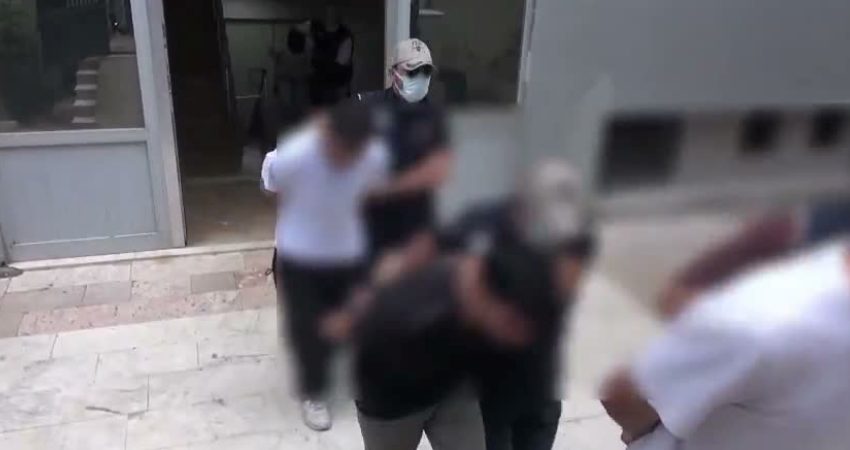 Diyarbakır’da uyuşturucuyla mücadele yönelik “Kuçe Amed” oluşumun çağrısıyla düzenlenen eylemin