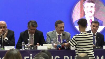 Türkiye Odalar ve Borsalar Birliği Yönetim Kurulu Başkanı Rifat Hisarcıklıoğlu,