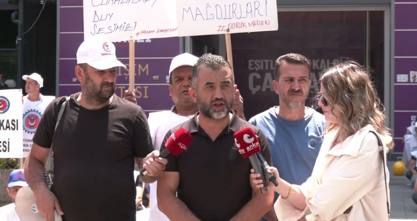 Eskişehir'de Yıldızlar SSS Holding bünyesinde faaliyet gösteren Doruk Madencilik işçileri,