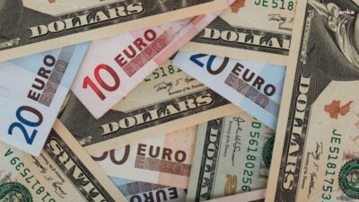 Dövizde büyüyen risk… Ekonomist Prof. Dr. Yılmaz: Şirketlerin döviz açıkları 3 yılda 2,8 kat artı, bireyler KKM’den çıktı, dövize döndü Ekonomist Prof. Dr. Hakkı Hakan Yılmaz, istihdam ve üretimi tehdit
