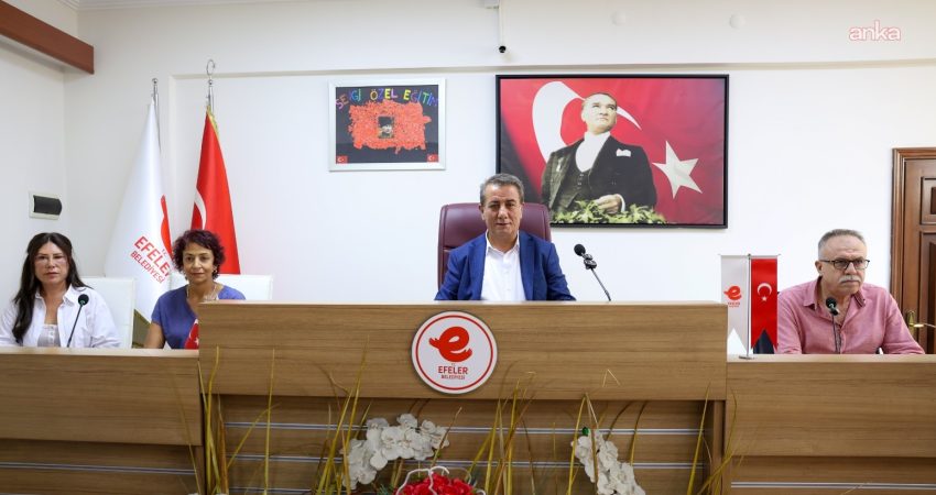 Efeler Belediyesi'nin ilçeye kazandırdığı yeni yaşam alanlarından Pınardere Mahallesi’ndeki parka,