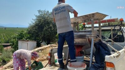 Efes Selçuk Belediyesi, kış hazırlıklarının önemli bir parçası olan salça