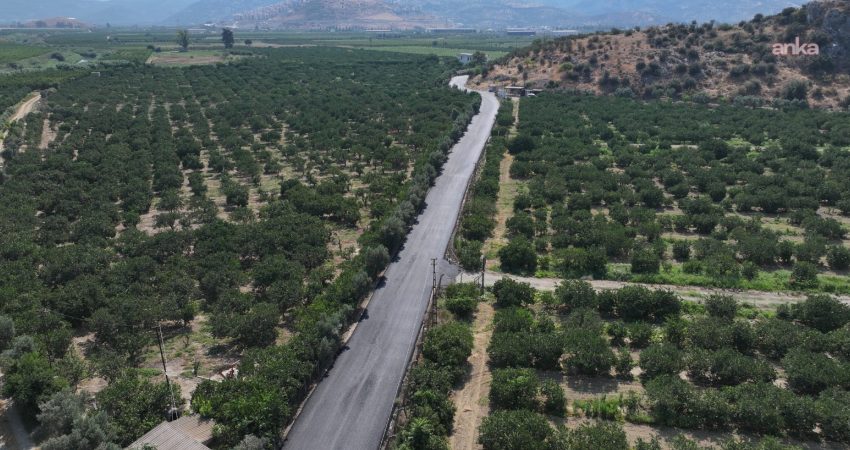 Efes Selçuk’ta Zeytinköy ve Barutçu mahallelerine ulaşımı sağlayan 15,5 kilometrelik