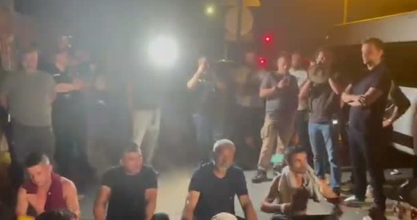Yıldızlar SSS Holding'e bağlı Doruk Madencilik ve Eti Gümüş işçilerinin