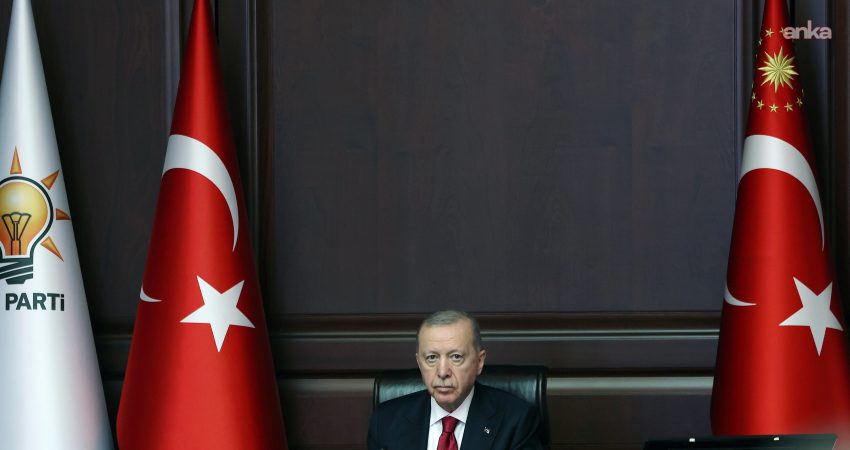 Erdoğan: 5 yılda 3 bin genç araştırmacıyı bilim ve teknoloji ekosistemine kazandıracağız Cumhurbaşkanı Recep Tayyip Erdoğan, "Türkiye Stratejik Teknoloji İnsan Kaynağı Programı"
