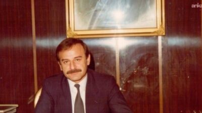 Eski CHP Genel Başkan Vekili ve Milletvekili Cevdet Selvi, hayatını kaybetti.
