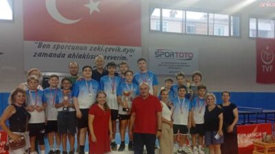 Eskişehir'de düzenlenen Kulüpler Arası Gençler İl Birinciliği müsabakalarında, Eskişehir Büyükşehir
