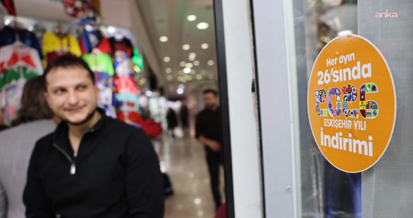 Eskişehir’de “26 İndirim Günleri” sürüyor: Kentpark Yapay Plajı da kapsama alındı Eskişehir Büyükşehir Belediyesi, Eskişehir Esnaf Odaları Birliği ve Eskişehir Ticaret