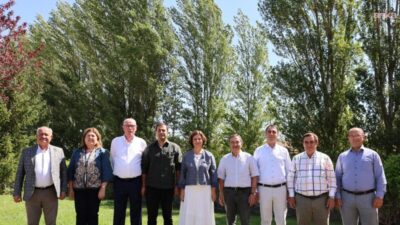 Eskişehir’de Çifteler Belediye Başkanı Zehra Konakcı, Seyitgazi Belediye Başkanı Uğur