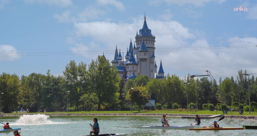 Eskişehir Büyükşehir Belediyesi'nin yaz okulları, Sazova Bilim Kültür ve Sanat Parkı