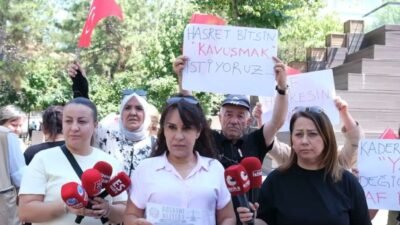 Eskişehir'de Yediler Parkı'nda bir araya gelen mahkum yakınları, "Biz suç