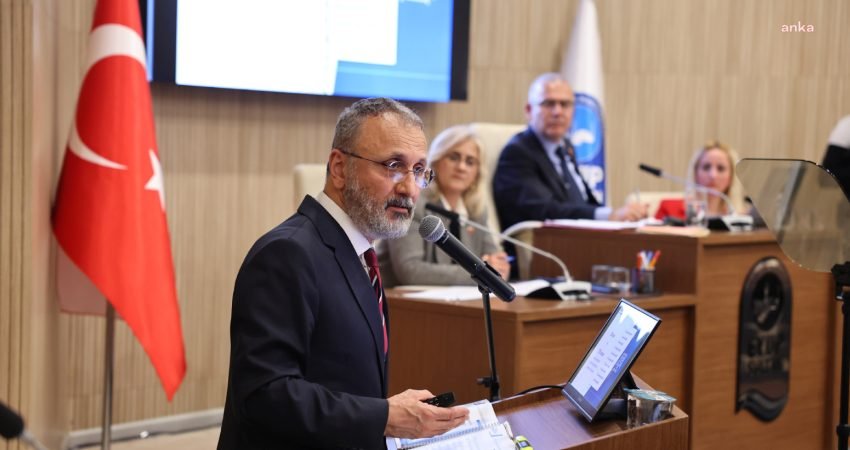 Eyüpsultan Belediye Başkanı Mithat Bülent Özmen, "Görevime CHP'nin adayı olarak