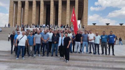 Yıldızlar SSS Holding bünyesindeki Doruk Madencilik'te çalışan maden işçileri, Ankara'daki
