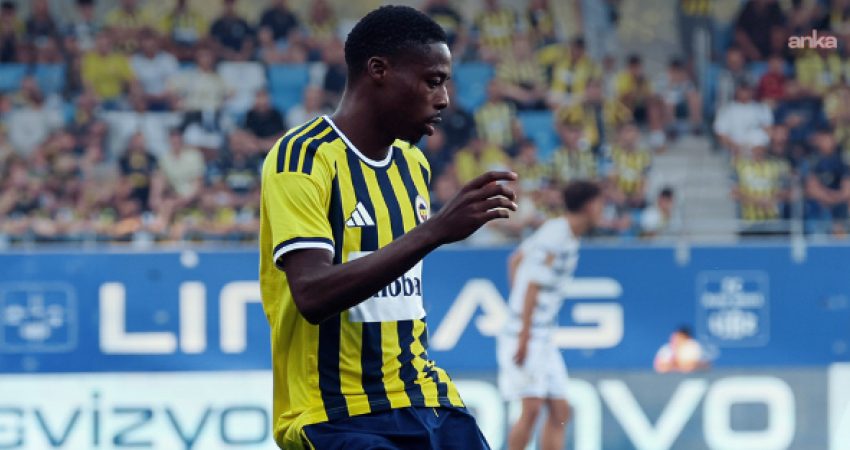 Fenerbahçe, Anthony Musaba’yı Norwich City’ye kiraladı Fenerbahçe, Anthony Musaba’nın 1 yıllığına İngiltere Championship ekiplerinden Norwich City’ye